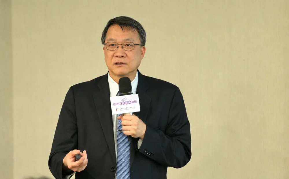 健康台灣推動委員會沈延盛委員指出，降低癌症死亡率不能只仰賴篩檢與早期診斷，也必須重視有效治療藥物的引進與給付，讓不同地區與經濟條件的病友都能獲得所需治療支持。
