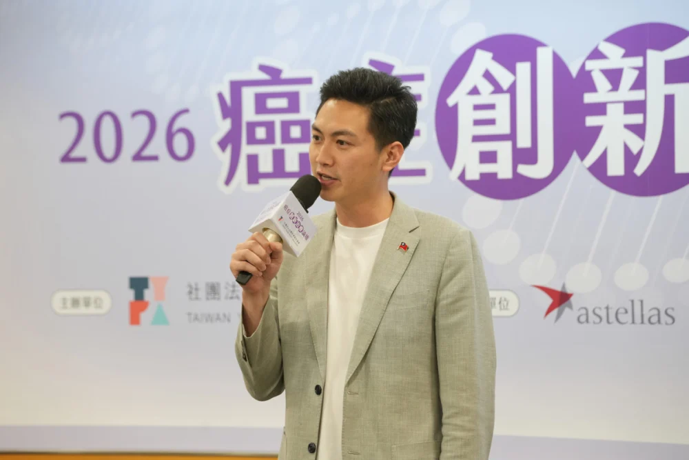 立法委員廖偉翔表示，癌症新藥、新療法與新適應症持續進展，制度也應同步接軌國際，避免病友因制度落差錯過最佳治療時機。