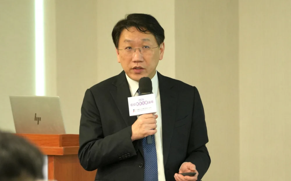 臺北榮民總醫院腫瘤醫學部楊慕華部主任指出，鼻咽癌與食道癌好發於華人，但因歐美病例少，新藥引進相對受限，呼籲台灣加速導入具臨床實證基礎的免疫治療選項。