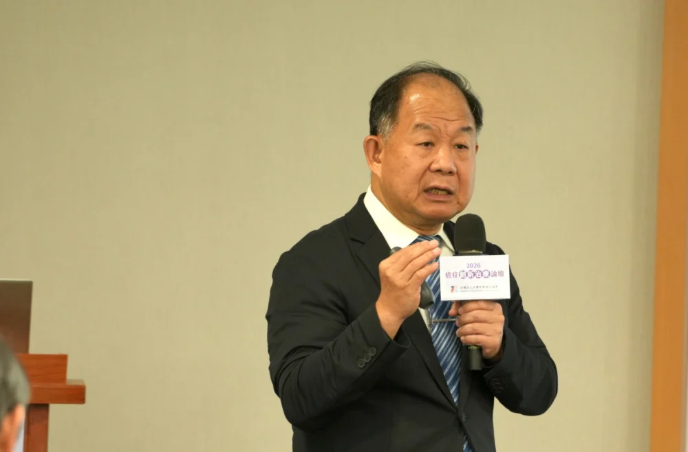 台灣乳房醫學會陳芳銘理事長指出，新一代HER2 ADC已改寫乳癌治療版圖，並為HER2弱陽性病友帶來新治療機會，期盼台灣加速健保給付接軌國際，減輕病友自費負擔。