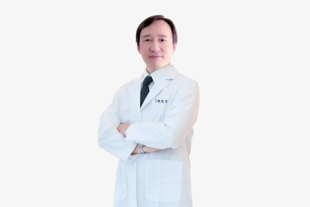 3C族怕乾眼、眩光又沒時間請假　陳俊男院長解析新一代微創近視雷射
