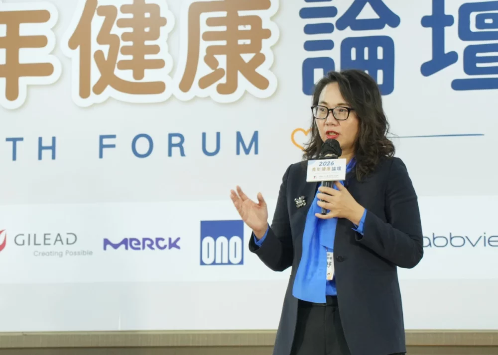 衛生福利部中央健康保險署署長陳亮妤說明,針對癌症去年健保支出超過五百億,並持續在治療上接軌國際,近期也與醫院合作推動健保復健病房、慢病管理等政策。