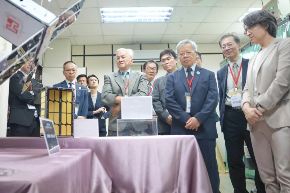 此次參訪串聯衛星遙測、太空科學與科技及地震防災研究。