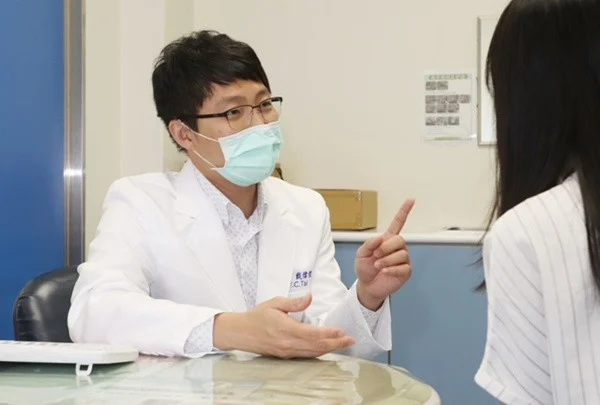 14歲少女罕見向後肩關節脫臼　微創治療助重返舞台