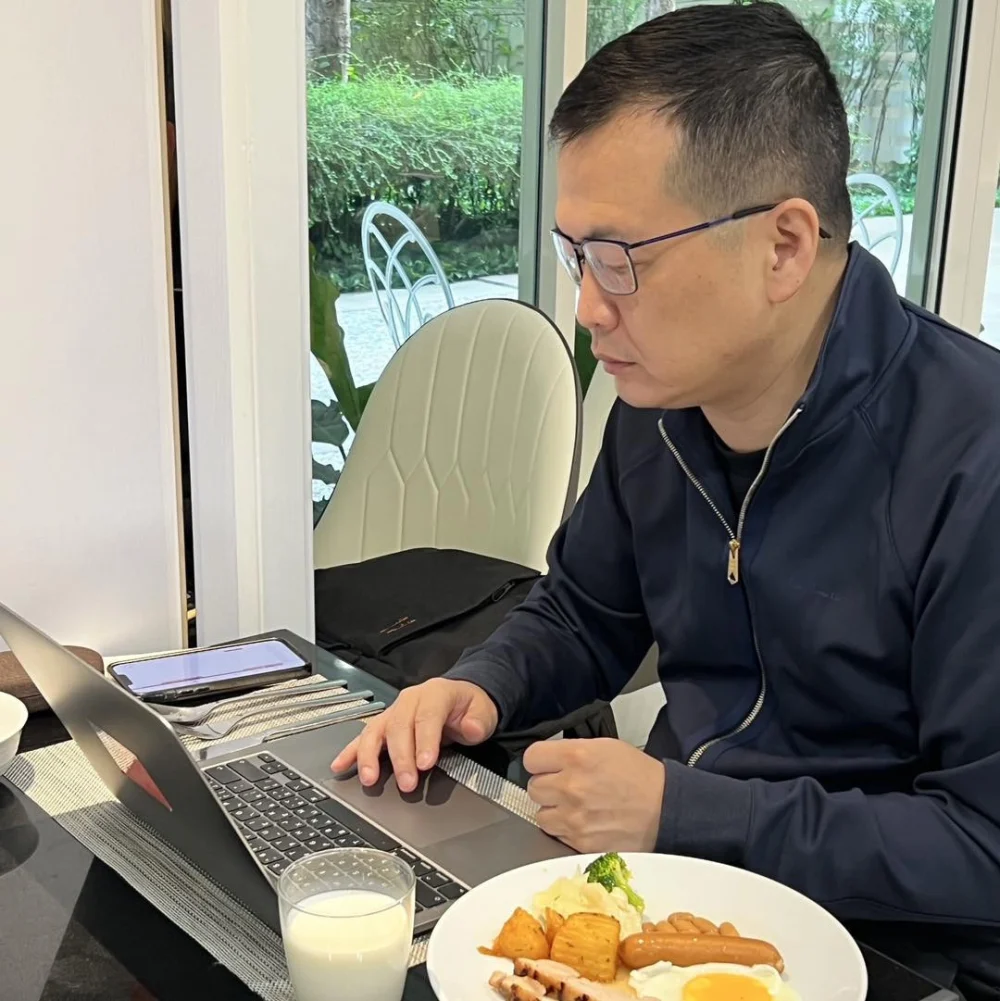 開砲藍白向主子表功？陳翠蓮掌國史館　羅智強：為當權者抹粉的綠營御用史官
