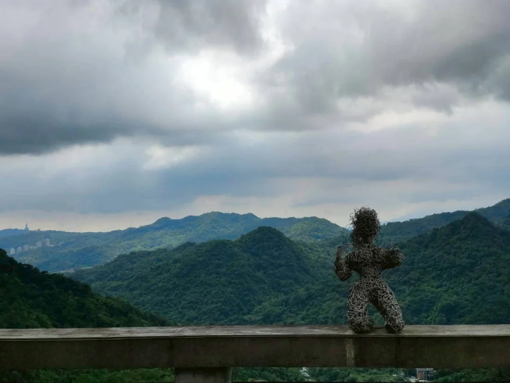 水氣南下北台略轉涼！　吳德榮：週一告別連日陰雨、週四再變天