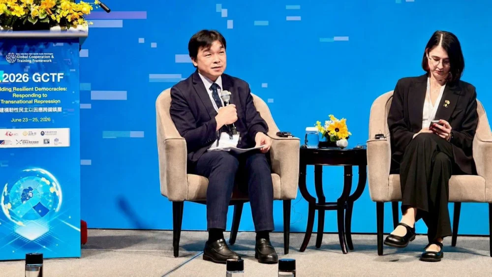 中國「出入境新規」明上路　陸委會：恐致台商與科技人才陷「被限制出境」高風險